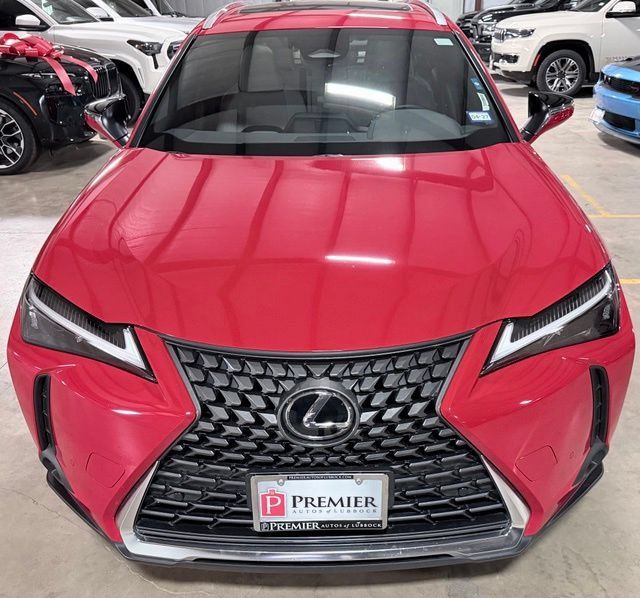 Used 2025 Lexus UX 300h FWD w/ Cold Area Package image 9