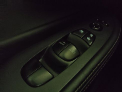 Used 2020 Nissan Murano SV FWD image 27