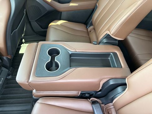 Used 2024 Acura MDX SH-AWD w/ Technology Package image 17