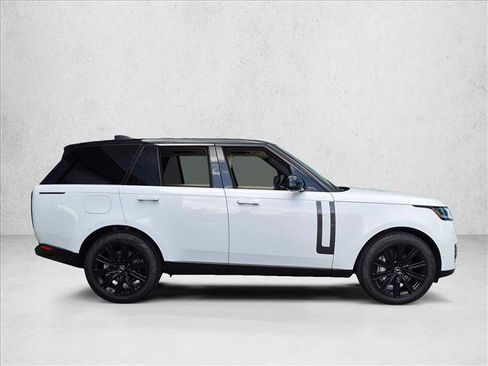Used 2023 Land Rover Range Rover SE AWD/4WD image 4