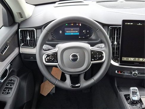 New 2026 Volvo XC90 B6 Ultra image 5