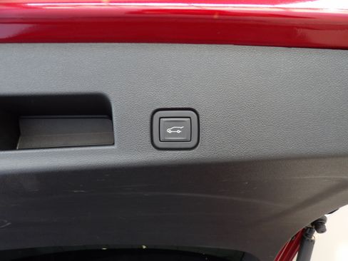Used 2024 GMC Acadia AT4 w/ Super Cruise Package AWD/4WD image 20