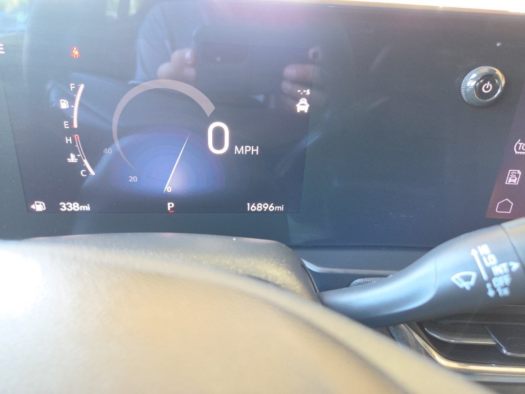 Used 2026 Buick Envista Preferred FWD image 2