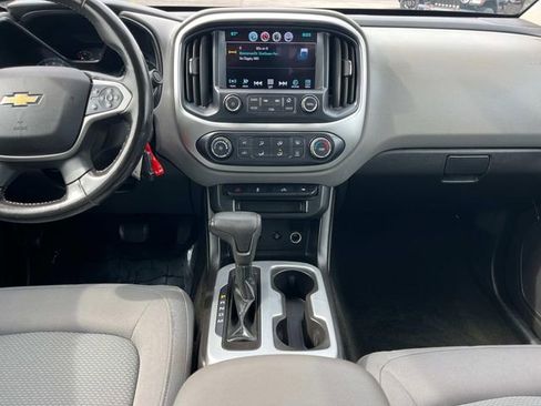 Used 2016 Chevrolet Colorado LT w/ LT Convenience Package RWD image 18