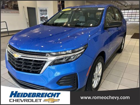 Certified 2024 Chevrolet Equinox LS w/ LPO, Floor Liner Package image 6