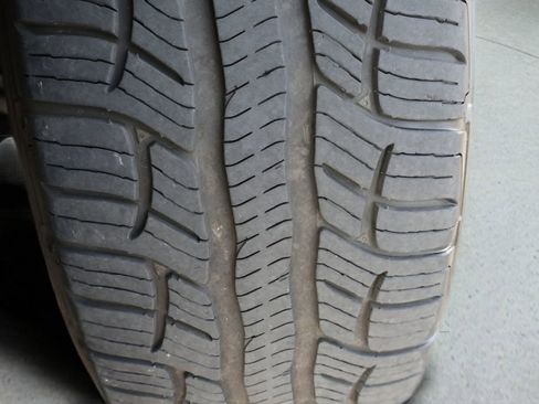 Used 2020 Cadillac XT4 Premium Luxury w/ Enhanced Visibility Package image 32