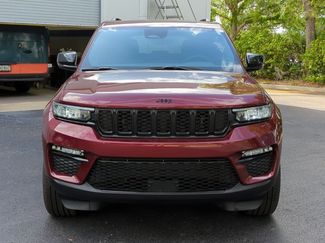 Used 2025 Jeep Grand Cherokee Limited w/ Black Appearance Package video 2