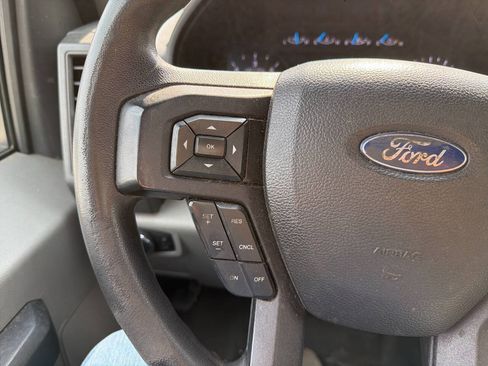 Used 2017 Ford F450 XL w/ XL Value Package RWD image 8