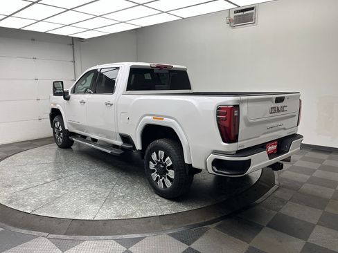 Certified 2024 GMC Sierra 3500 Denali w/ Technology Package image 2