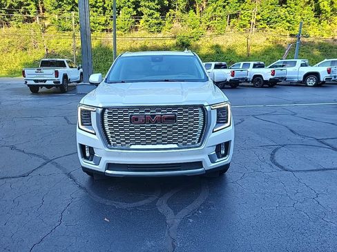 Used 2024 GMC Yukon XL Denali w/ Max Trailering Package AWD/4WD image 3