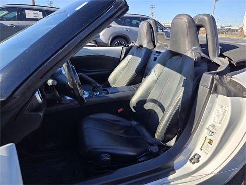 Used 2016 MAZDA MX-5 Miata Grand Touring image 5