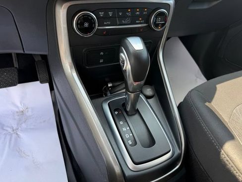 Used 2018 Ford EcoSport SE w/ SE Convenience Package FWD image 21