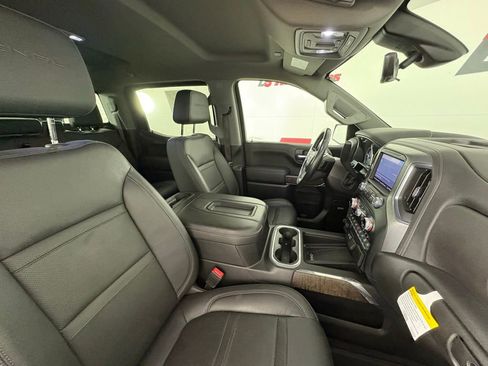 Used 2020 GMC Sierra 1500 Denali w/ Technology Package AWD/4WD image 37