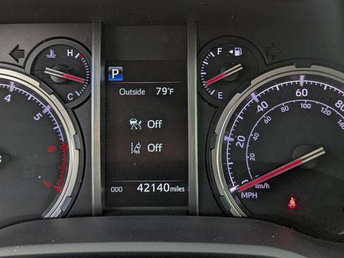 Used 2022 Toyota 4Runner TRD Sport w/ Technology Package AWD/4WD image 30