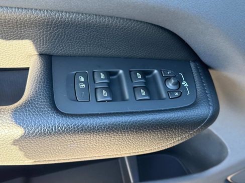 Used 2019 Volvo XC60 T6 Inscription image 17