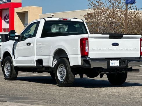 New 2026 Ford F250 XL w/ XL Chrome Package image 4