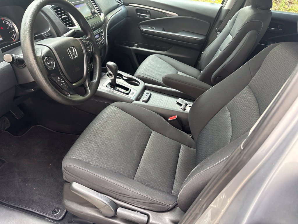 Used 2019 Honda Ridgeline Sport image 10