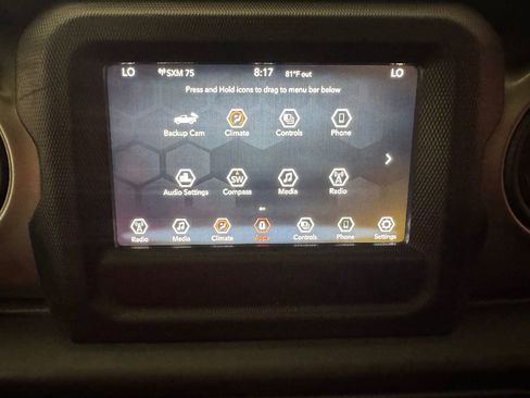 Used 2021 Jeep Gladiator Willys image 26