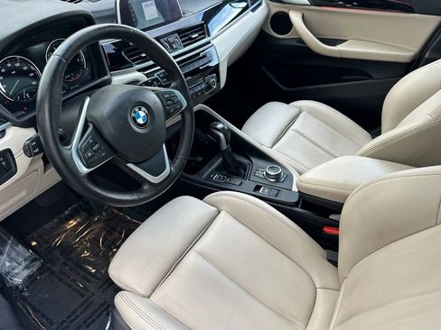 Used 2019 BMW X2 sDrive28i w/ Convenience Package image 9