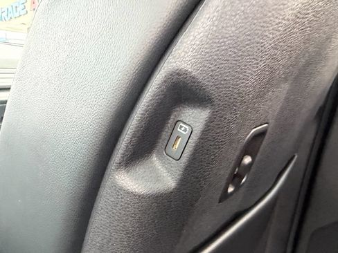 Used 2023 Kia Sportage SX FWD image 38