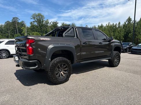 Used 2021 Chevrolet Silverado 1500 LT Trail Boss AWD/4WD image 11