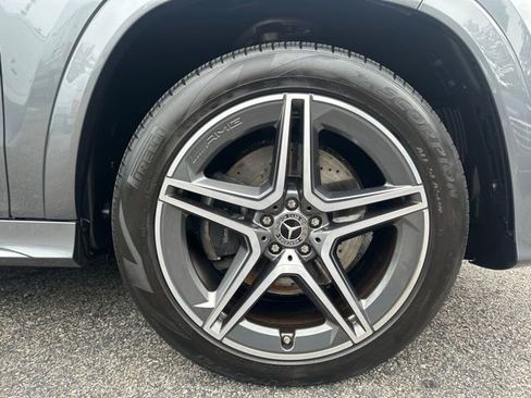 Certified 2024 Mercedes-Benz GLS 450 4MATIC image 13