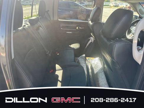Used 2017 RAM 1500 Laramie AWD/4WD image 18