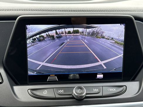 Used 2019 Chevrolet Blazer LT image 30