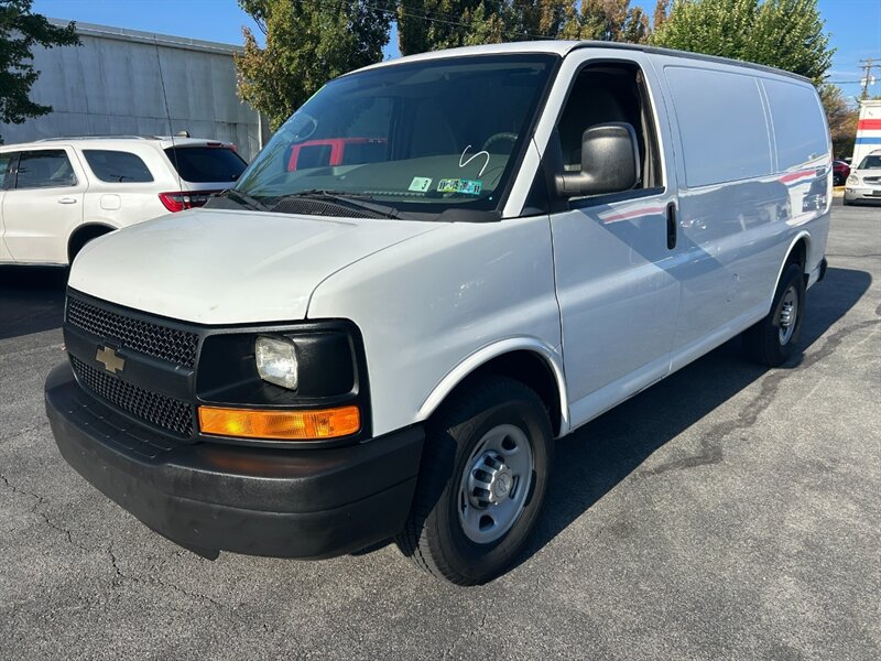 Used 2014 Chevrolet Express 2500 RWD image 7
