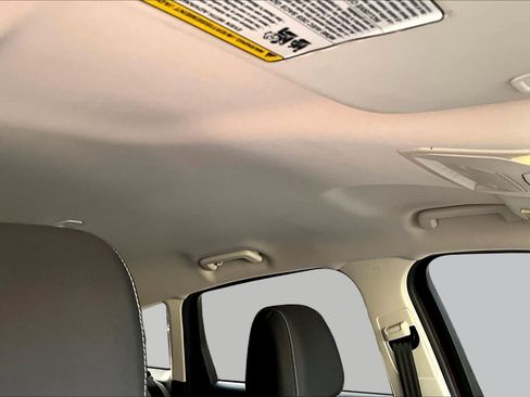 Used 2015 Ford Escape SE FWD image 14