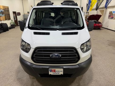 Used 2017 Ford Transit 150 XL image 11