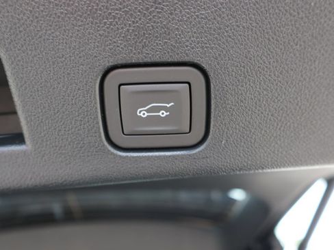 New 2026 Chevrolet Traverse High Country AWD/4WD image 29
