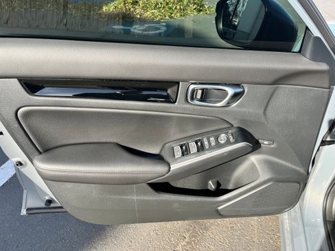 New 2026 Honda Civic Sport Touring image 9