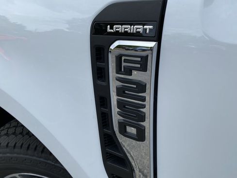 New 2026 Ford F250 Lariat w/ FX4 Off-Road Package image 51