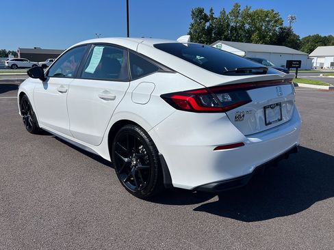 Used 2022 Honda Civic Sport image 3