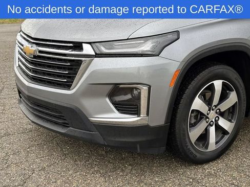 Certified 2023 Chevrolet Traverse LT w/ LT Premium Package AWD/4WD image 10