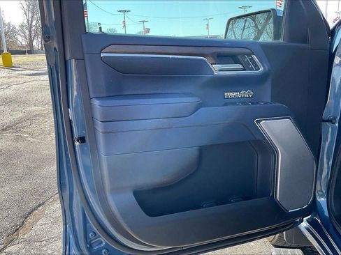 Used 2024 Chevrolet Silverado 1500 High Country image 25