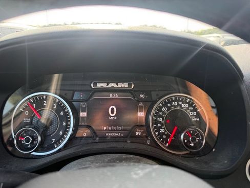 Used 2023 RAM 1500 Big Horn AWD/4WD image 11