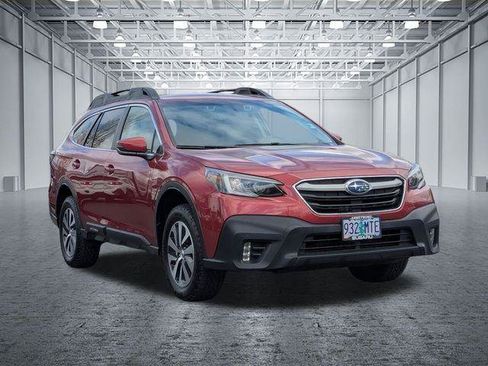 Used 2021 Subaru Outback Premium AWD/4WD image 7
