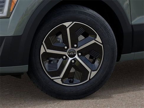 New 2025 Kia Niro EX image 9