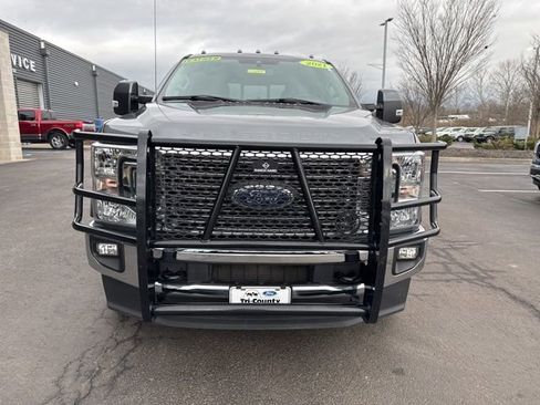 Used 2021 Ford F350 Lariat w/ Lariat Ultimate Package image 3