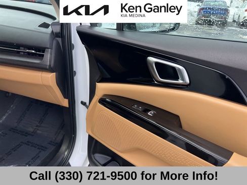 Certified 2024 Kia Carnival EX image 61