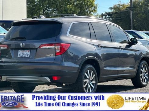 Used 2021 Honda Pilot EX image 4