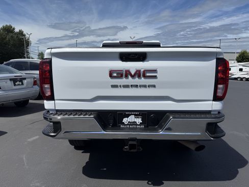 Used 2024 GMC Sierra 2500 Pro w/ Convenience Package AWD/4WD image 5