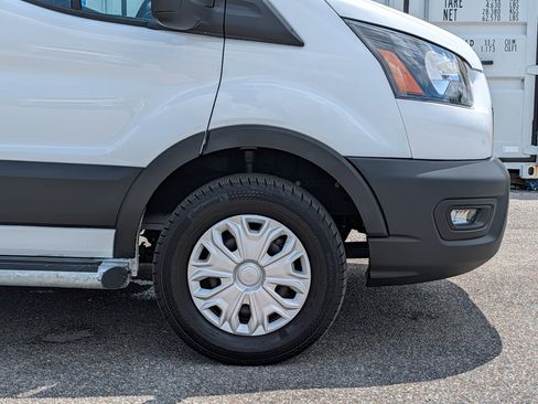 Used 2025 Ford Transit 250 Low Roof w/ Exterior Upgrade Package RWD image 11