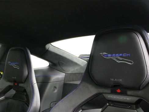 New 2026 Porsche 911 GT3 image 15