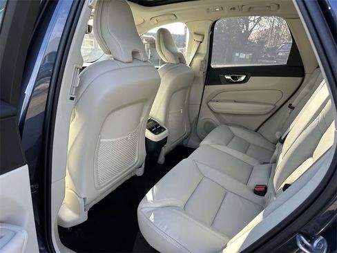 New 2026 Volvo XC60 B5 Ultra w/ Protection Package Premier image 14