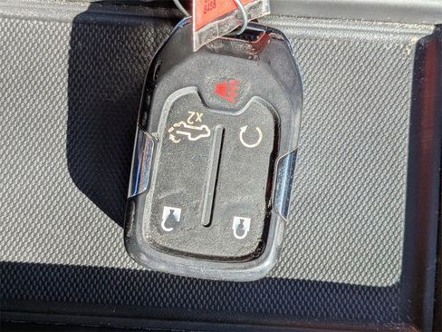 Used 2021 GMC Sierra 1500 Denali w/ Driver Alert Package II image 34