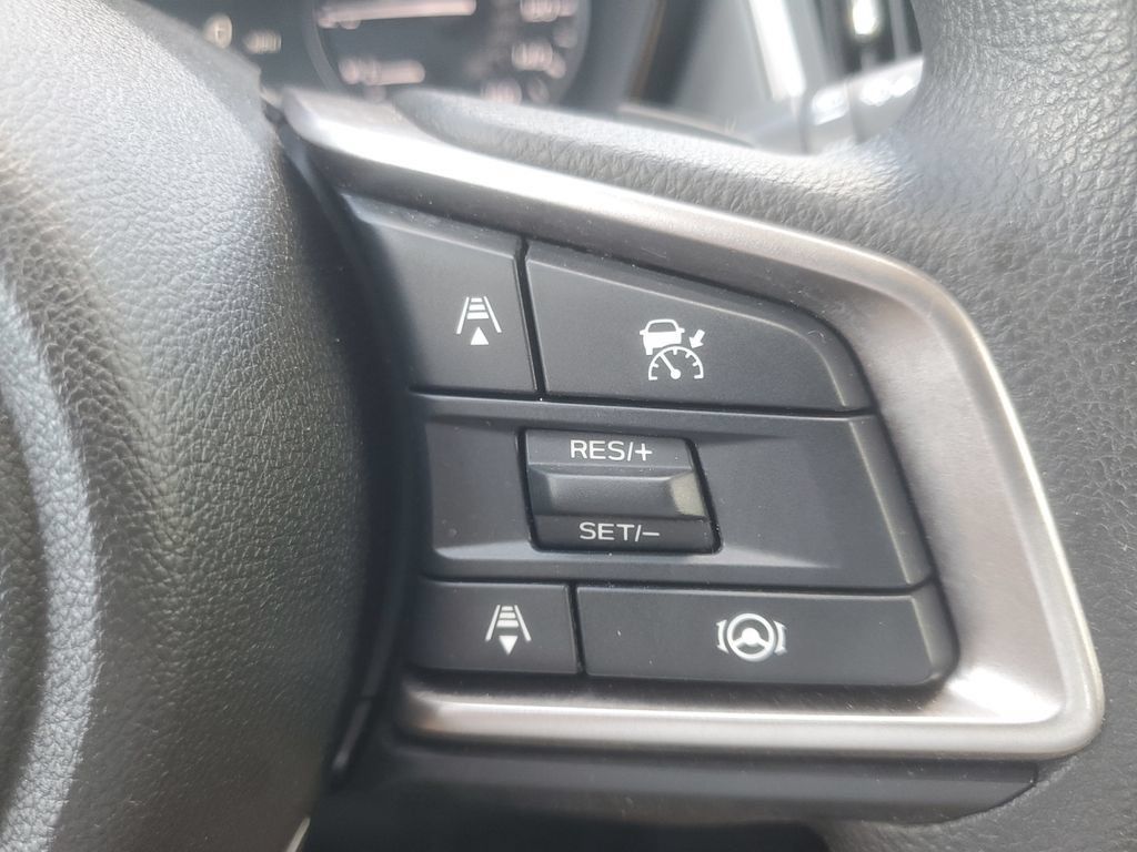 Used 2025 Subaru Outback AWD/4WD image 33