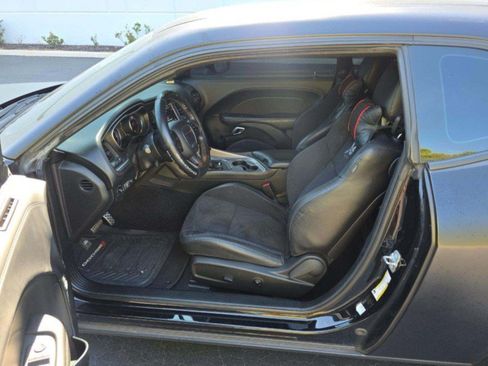 Used 2020 Dodge Challenger R/T Scat Pack RWD image 7